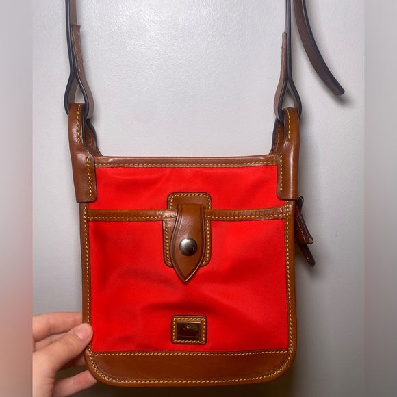 Dooney & Bourke Wayfarer Letter Carrier - Picture 5 of 9